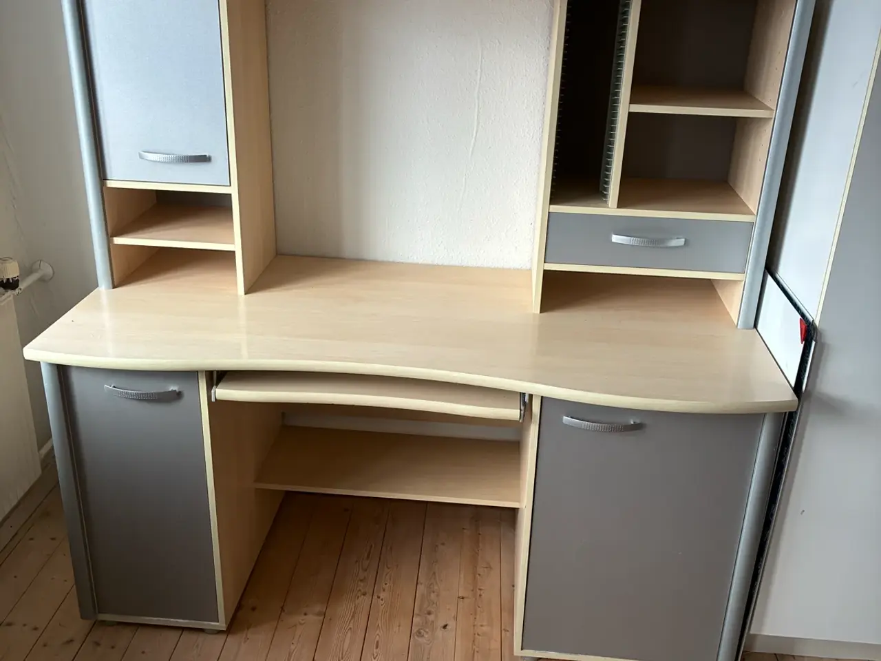 Billede 1 - Skrive bords arrangement