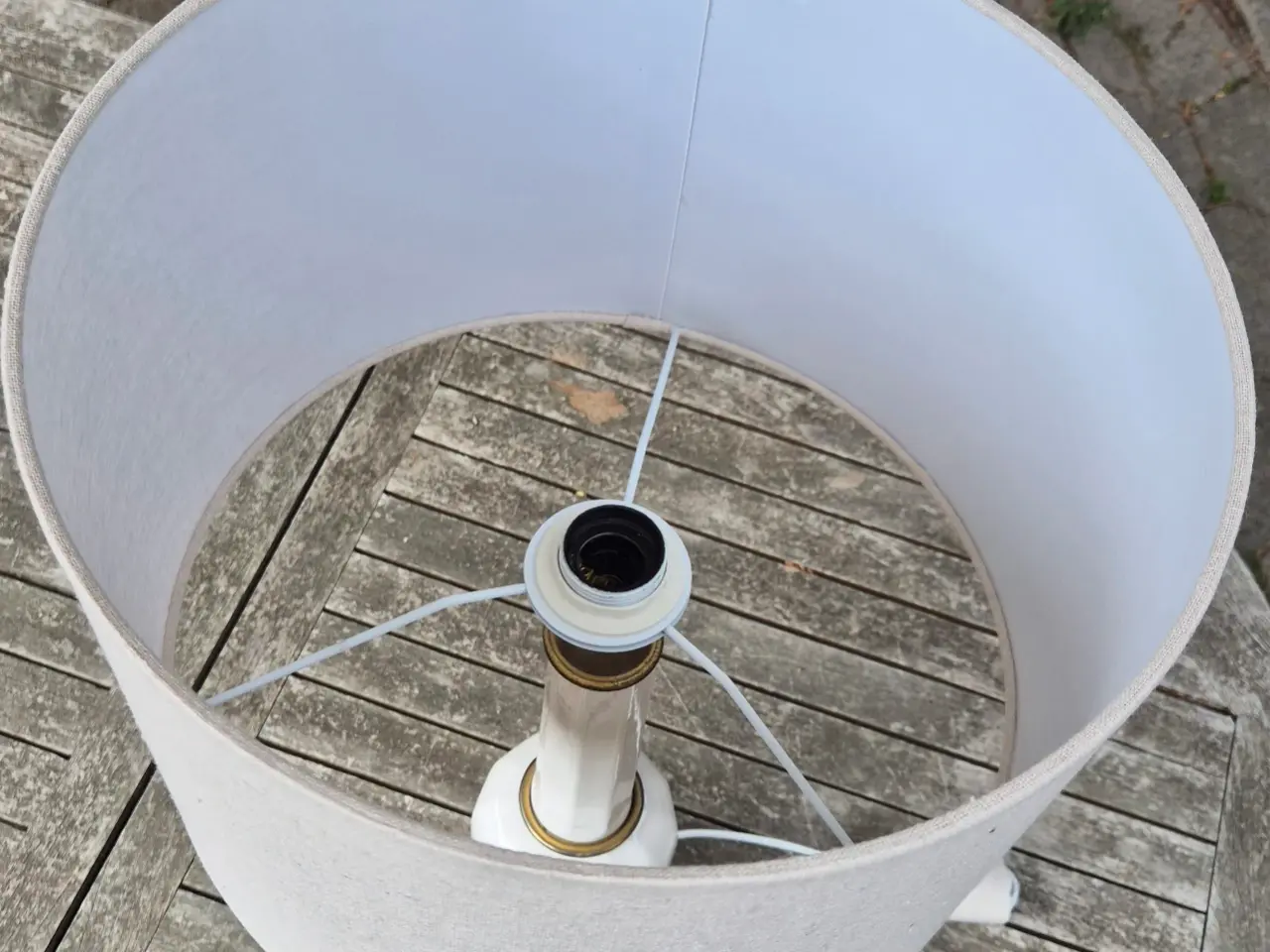 Billede 5 - Stor Heiberg lampe med sandfarvet skærm