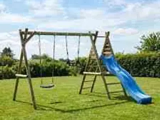 Nordic Play Gyngestativ 240 cm med blå rutshebane