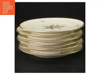 Porcelænstallerkener med blomstermotiv fra B&G