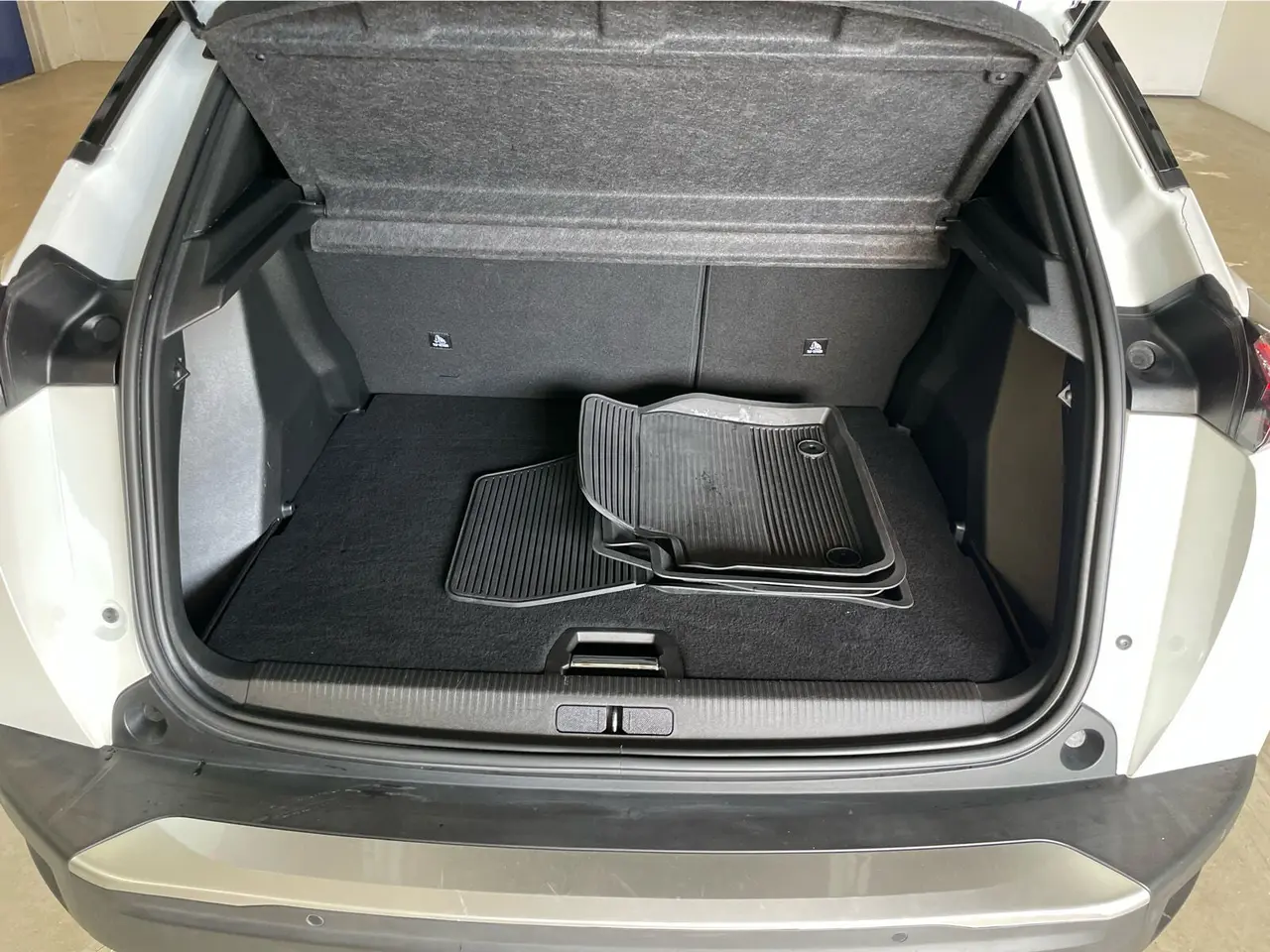 Billede 20 - Peugeot e-2008 50 Allure Pack