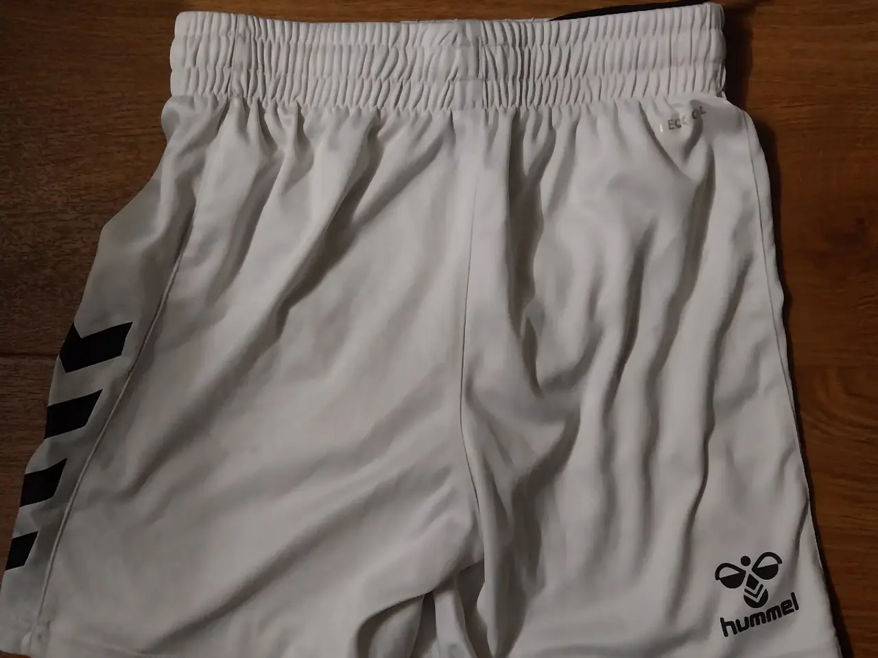 Billede 1 - Hummel shorts str 140