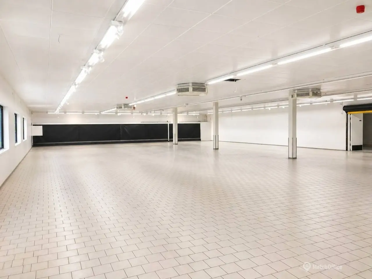 Billede 2 - Erhvervsejendom til leje i midten af Toftlund