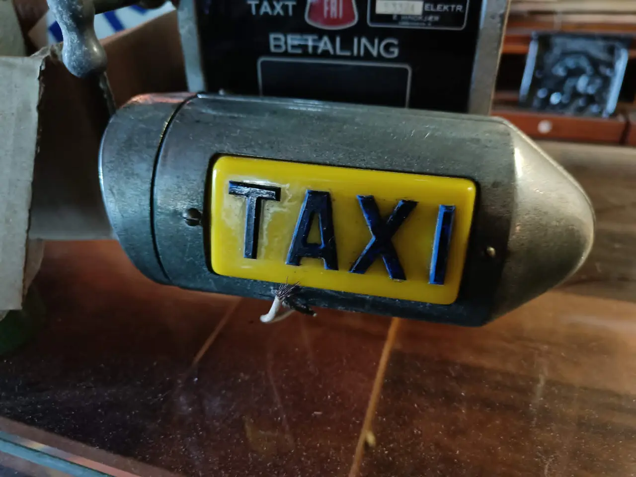 Billede 2 - TAXI ure/skilt/lygter