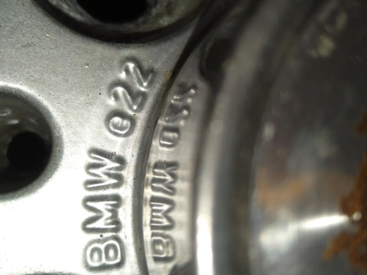 Billede 2 - BMW E22 16 x 7,5 tommer aluminium fælge.