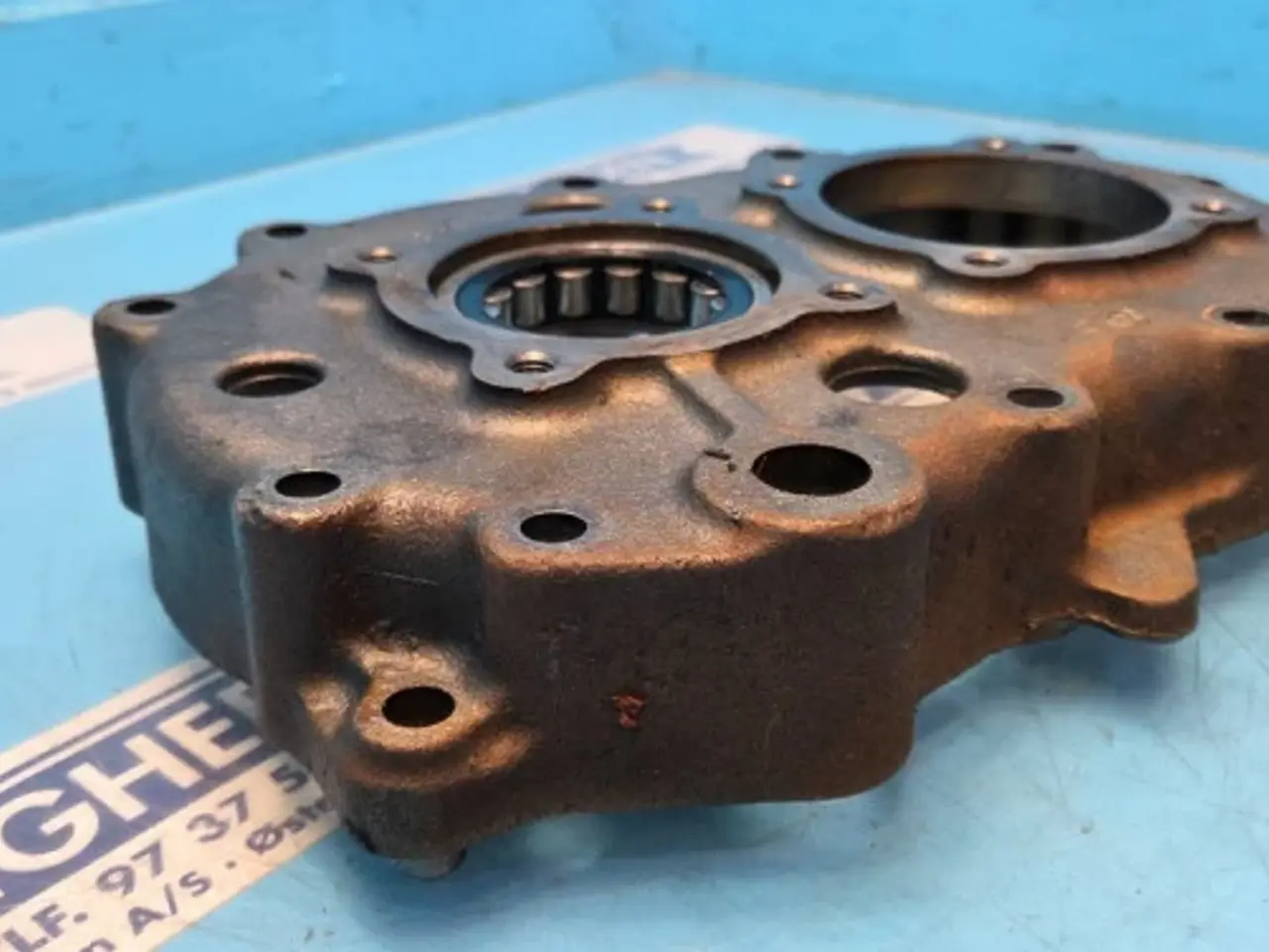 Billede 7 - Ford 8340 Transmission Dækplade