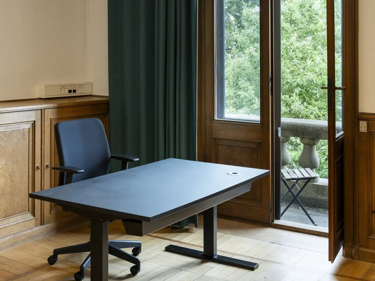 Billede 2 - Herskabeligt kontor med central beliggenhed.