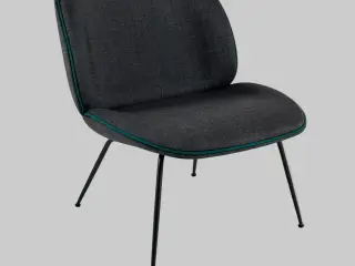 GUBI Beetle Loungestol – Mørkegrå/Sort Stel