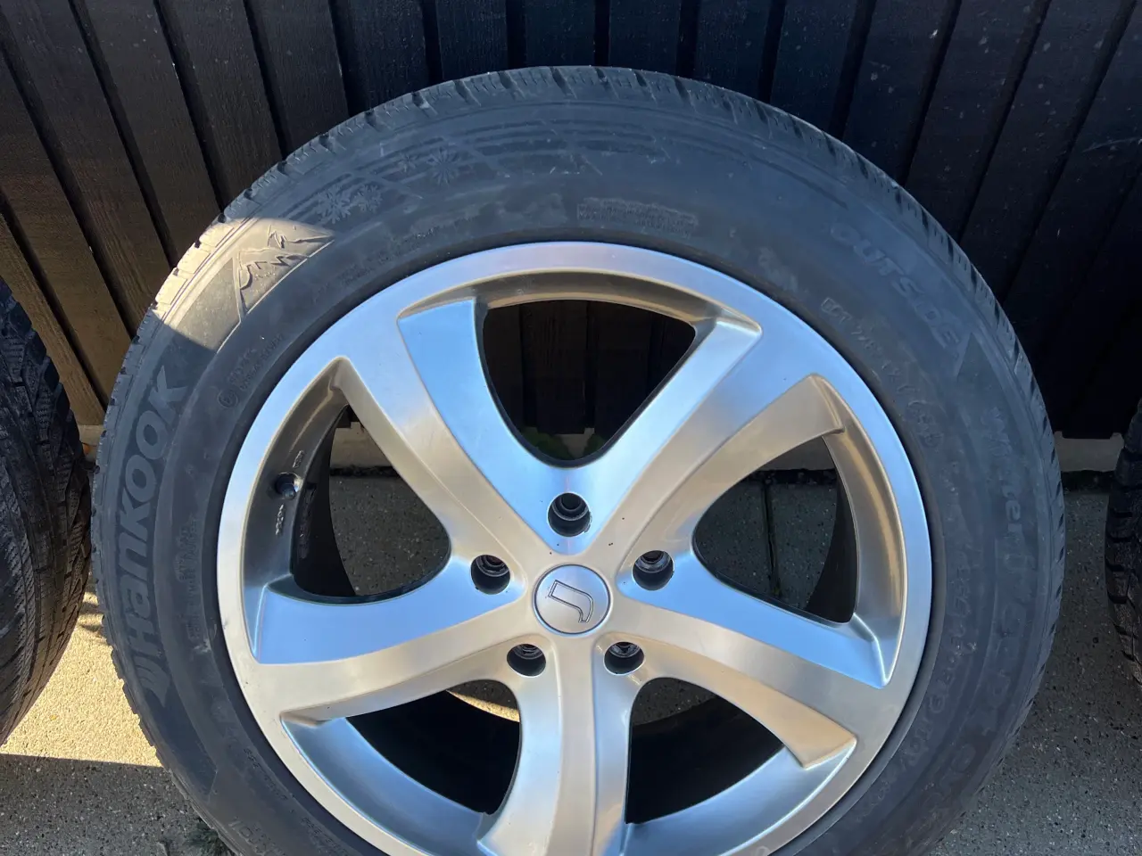 Billede 3 - VW Alufælge sælges billigt 