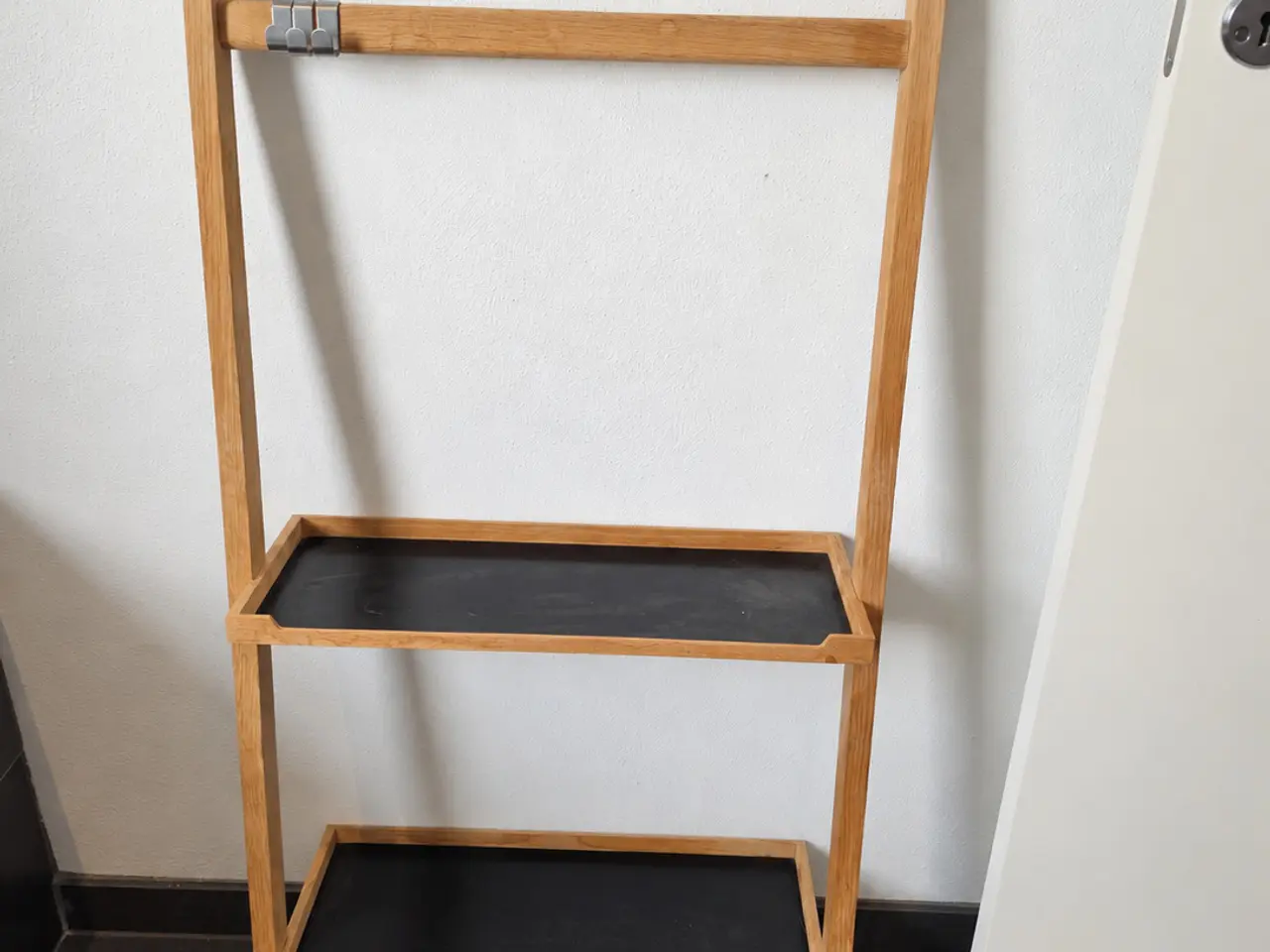 Billede 2 - Skagerak/Trip Trap Nomad reol – 2 hylder, 3 kroge