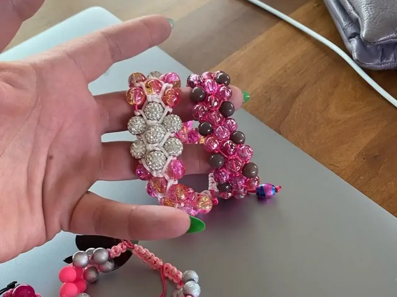 Billede 8 - Nye knyttede armbånd