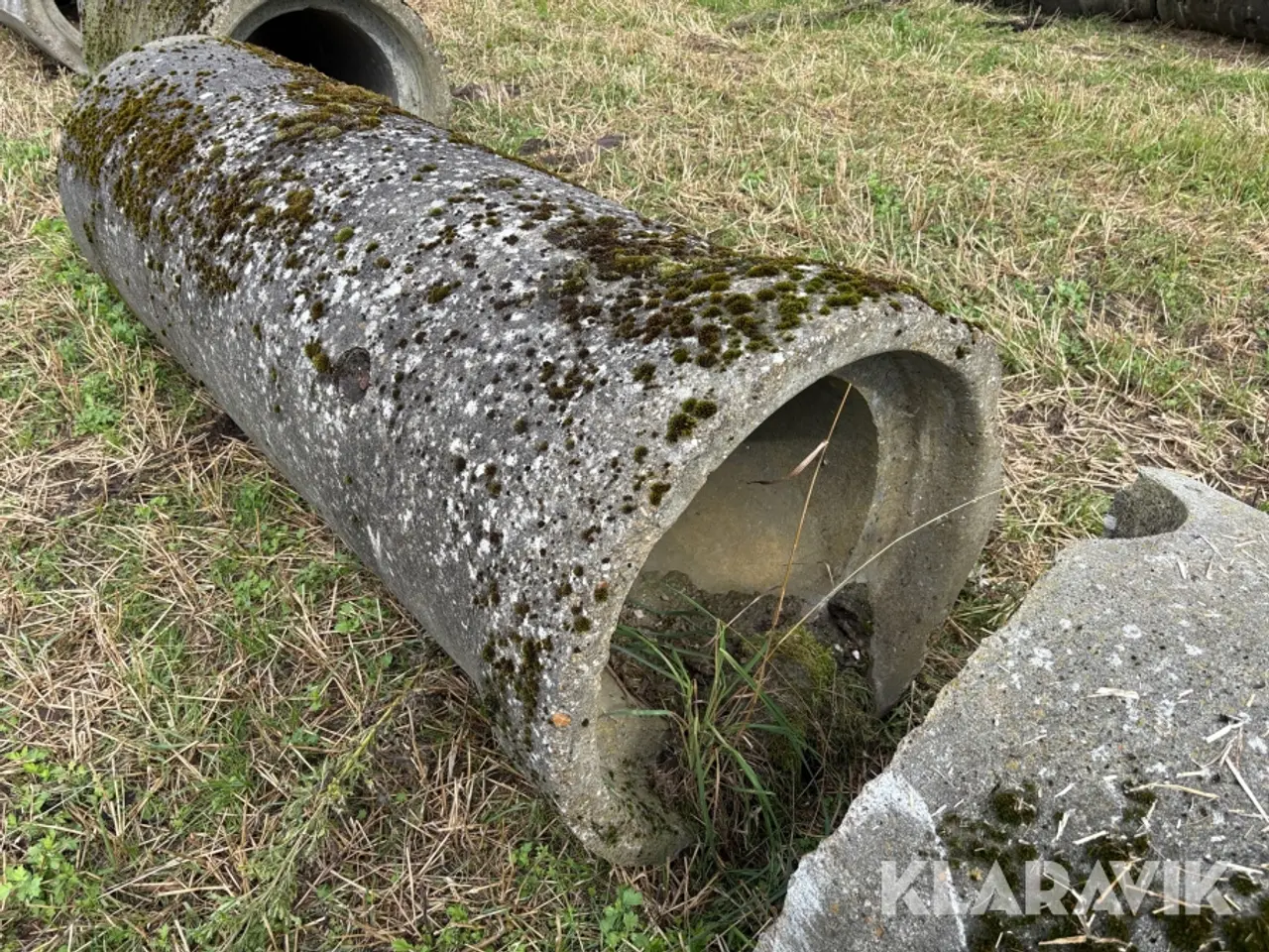 Billede 5 - Betonrør til grøfteoverkørsel 710 cm Ø58 cm 4 Styk