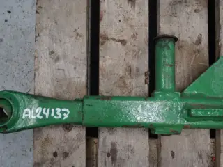 John Deere 2450 R.H. Liftarm AL26679