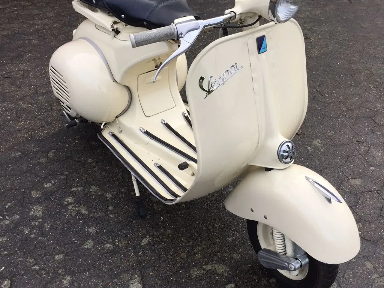 Billede 3 - Vespa Faro Basso Struzzo