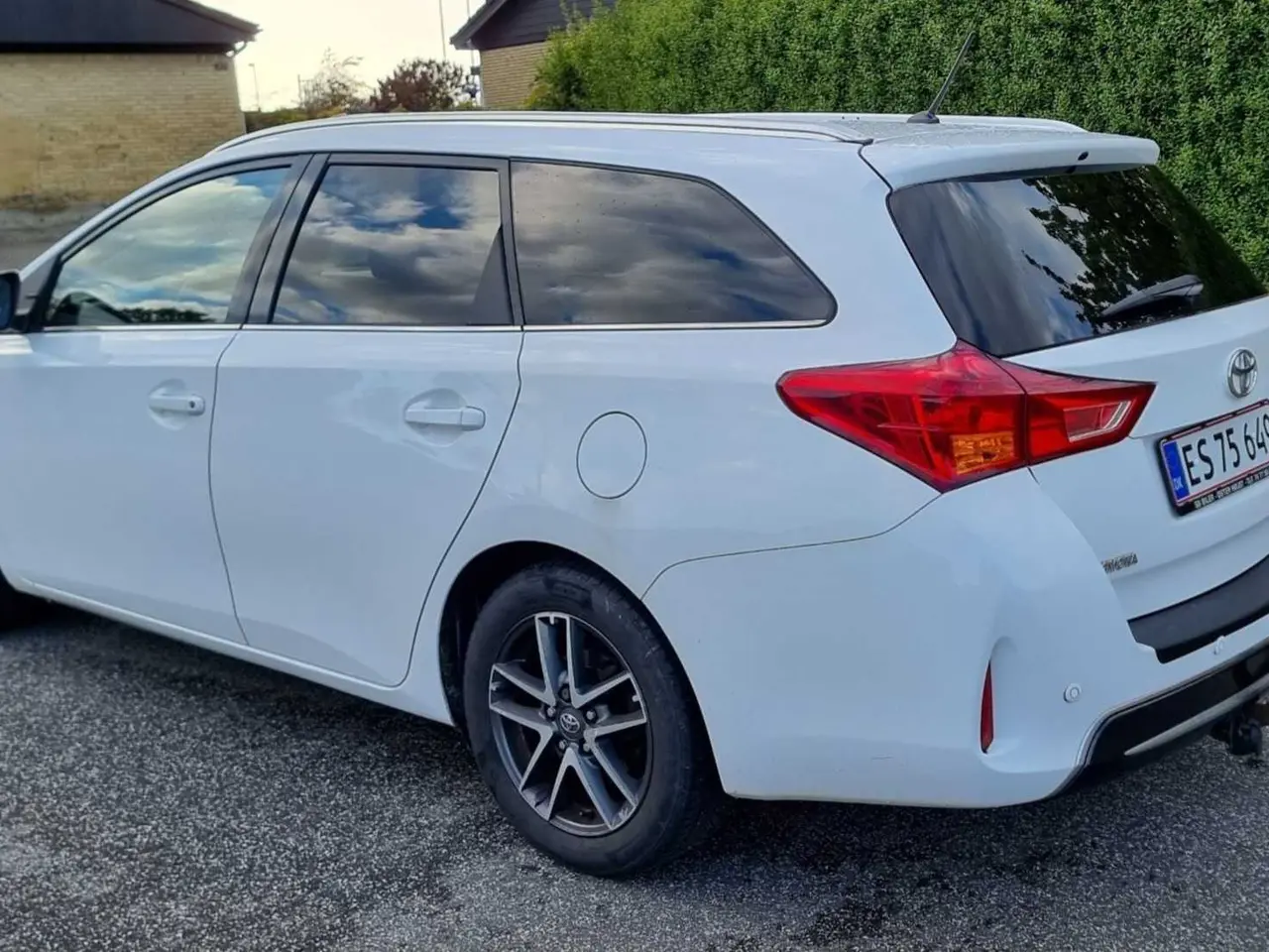 Billede 3 - Toyota Auris 1.6i Sport stationcar