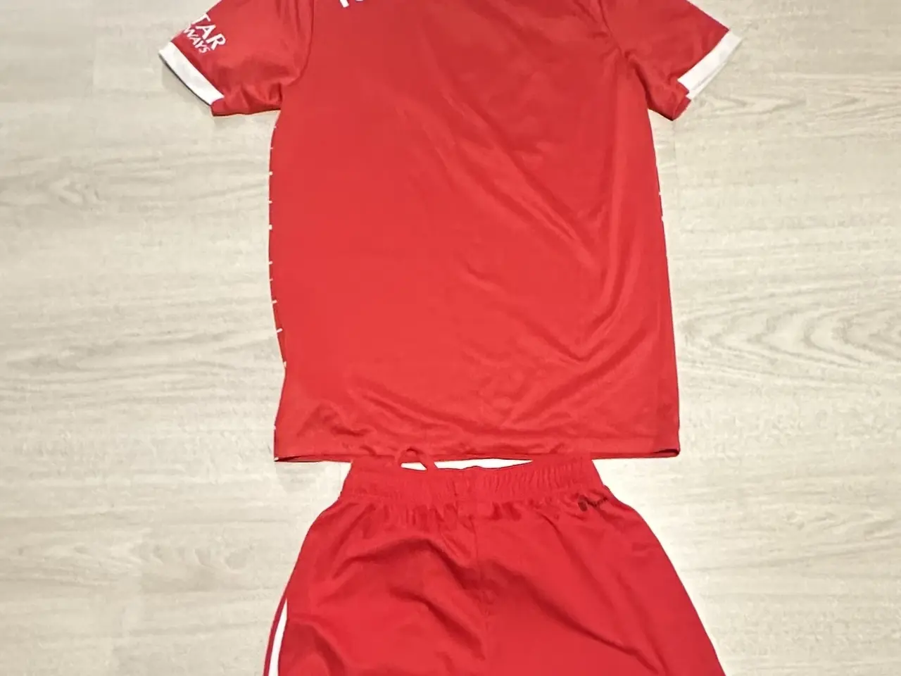 Billede 3 - Fc Bayern München addidas sæt str S 