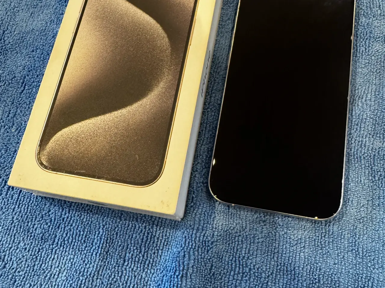 Billede 1 - iPhone 15 Pro | Ny Skærm | 100% batteri
