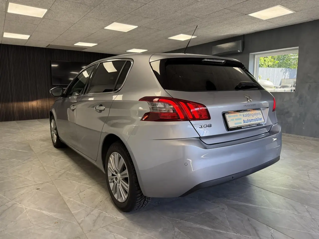 Billede 3 - Peugeot 308 1,6 BlueHDi Allure+ 120HK 5d