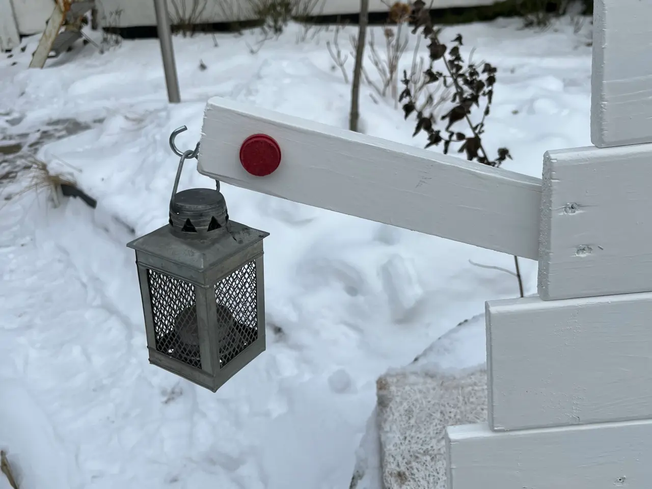 Billede 2 - Snemand med lanterne højde 90 cm 