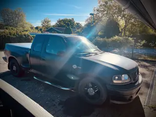 EVT.BYTTE!.. Ford F-150 5.4 Harley Davidson..