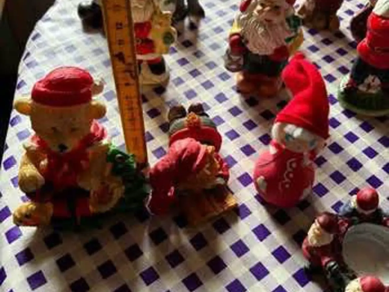 Billede 9 - 17 jule figurer sælges samlet