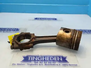 Case 1620 Stempel 3055030R24