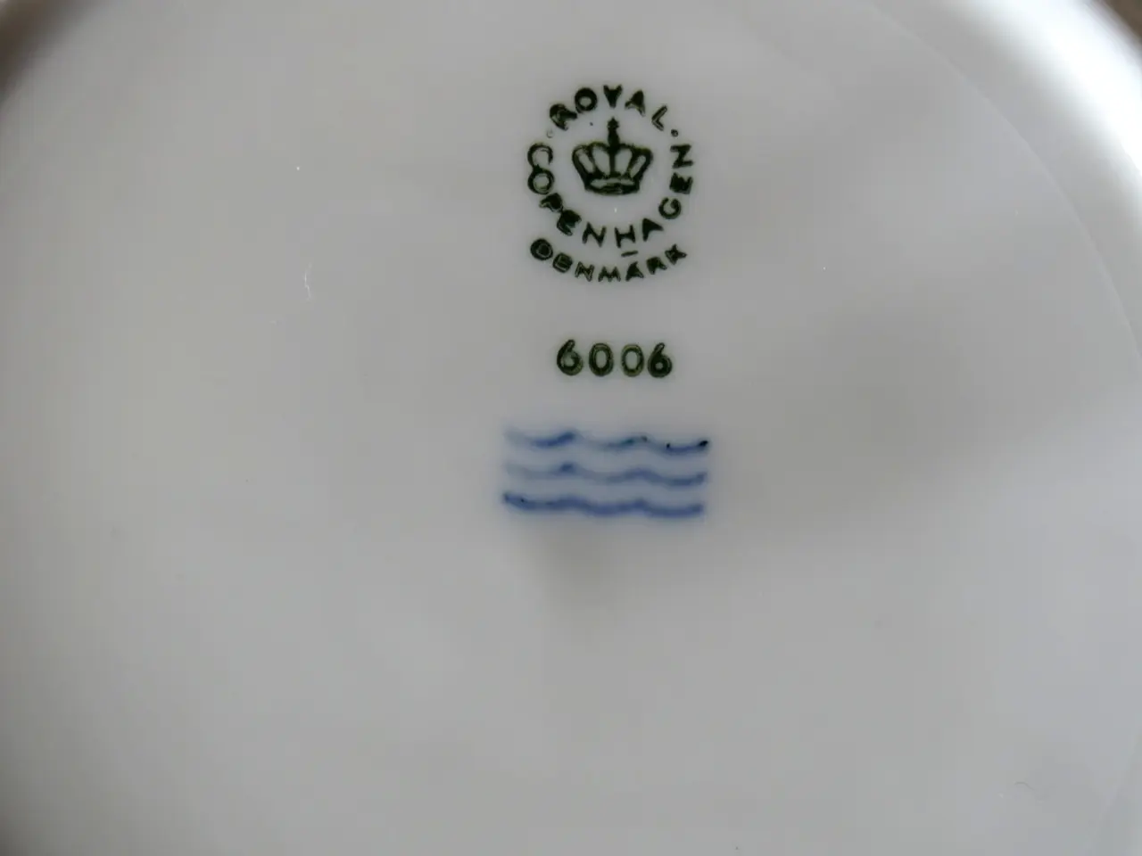 Billede 5 - Kongelig hotelporcelæn med vilde planter