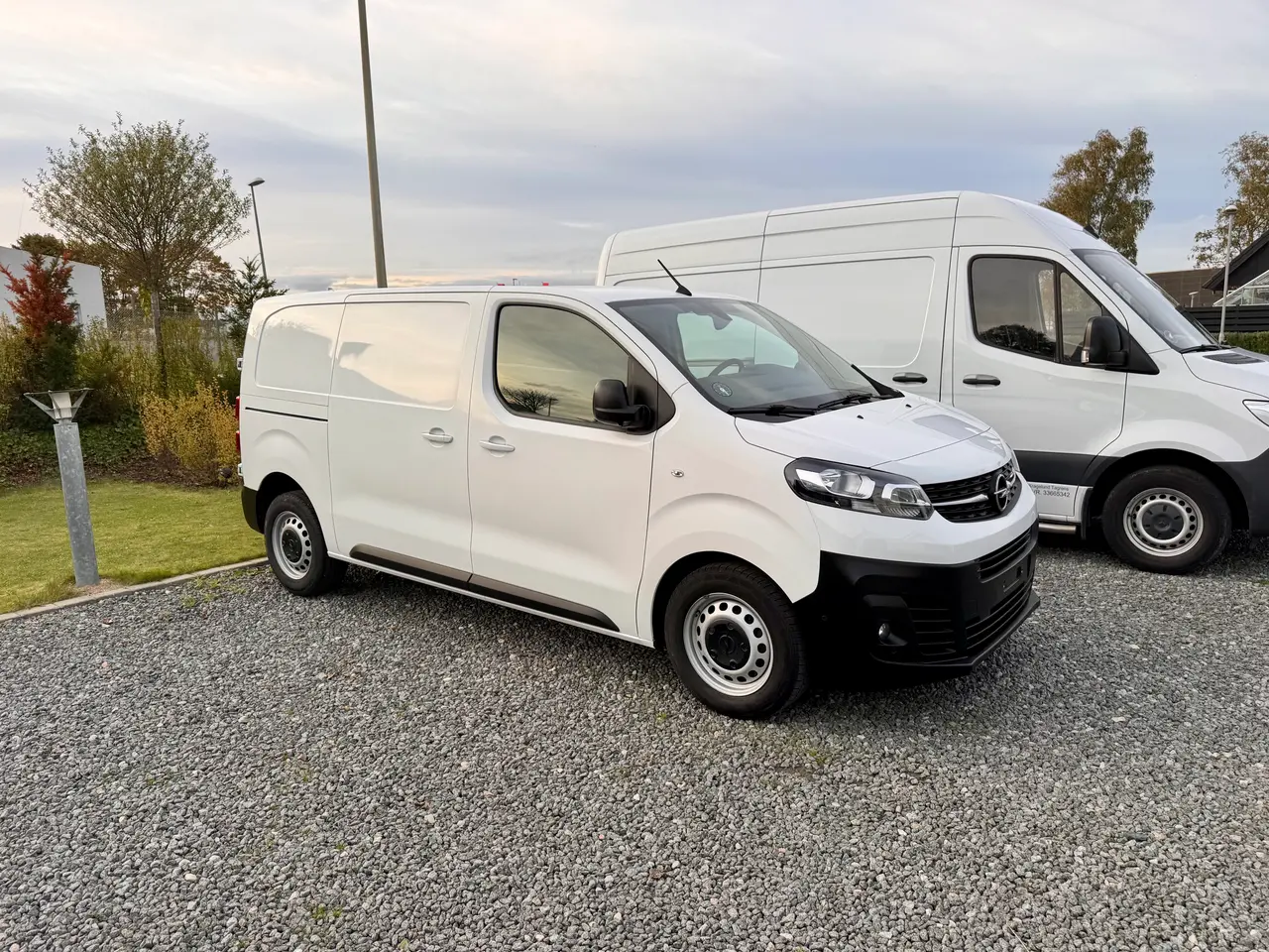 Billede 1 - Opel Vivaro som ny