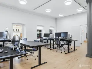 Lyst kontor i midtbyen