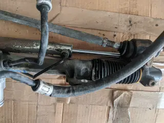 Peugeot 106 Tandstang.
