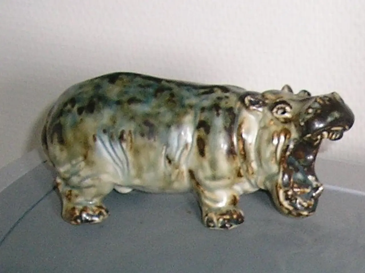 Billede 1 - figur af flodhest