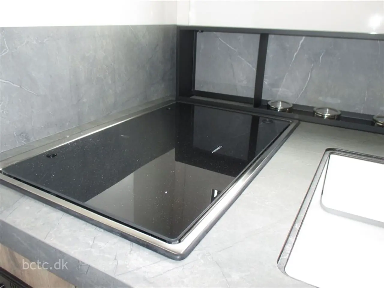 Billede 17 - 2026 - Elnagh Magnum 582