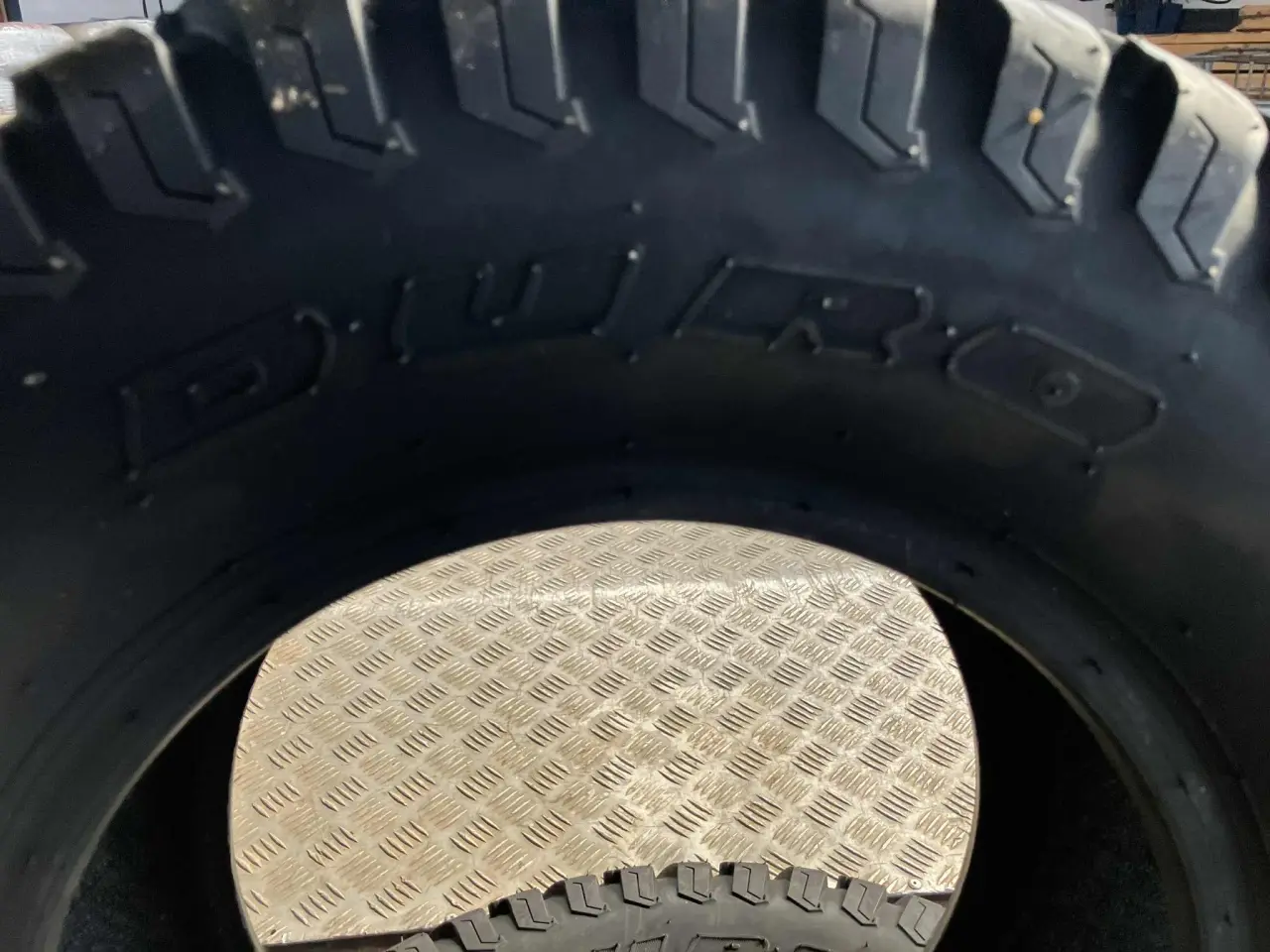 Billede 2 - Duro Di 5005 23x10,50-12