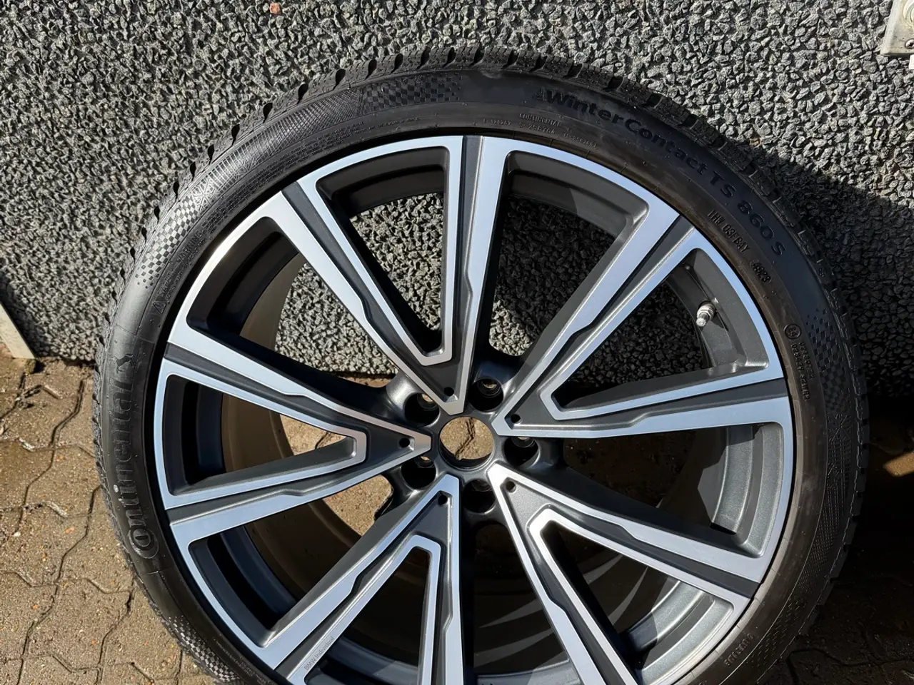Billede 4 - 22” BMW Individual vinterhjul