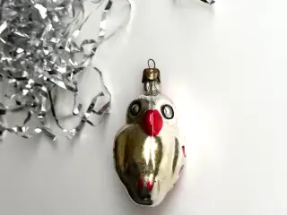 Vintage juleornament, sølv papegøje m gul/rød