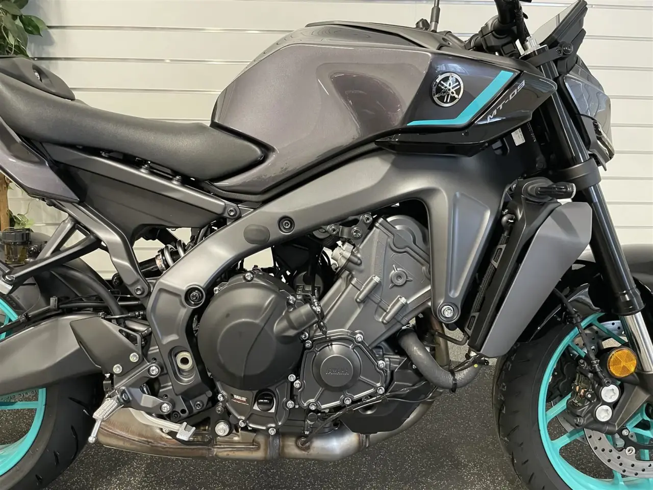 Billede 2 - Yamaha MT-09 Midnight Cyan