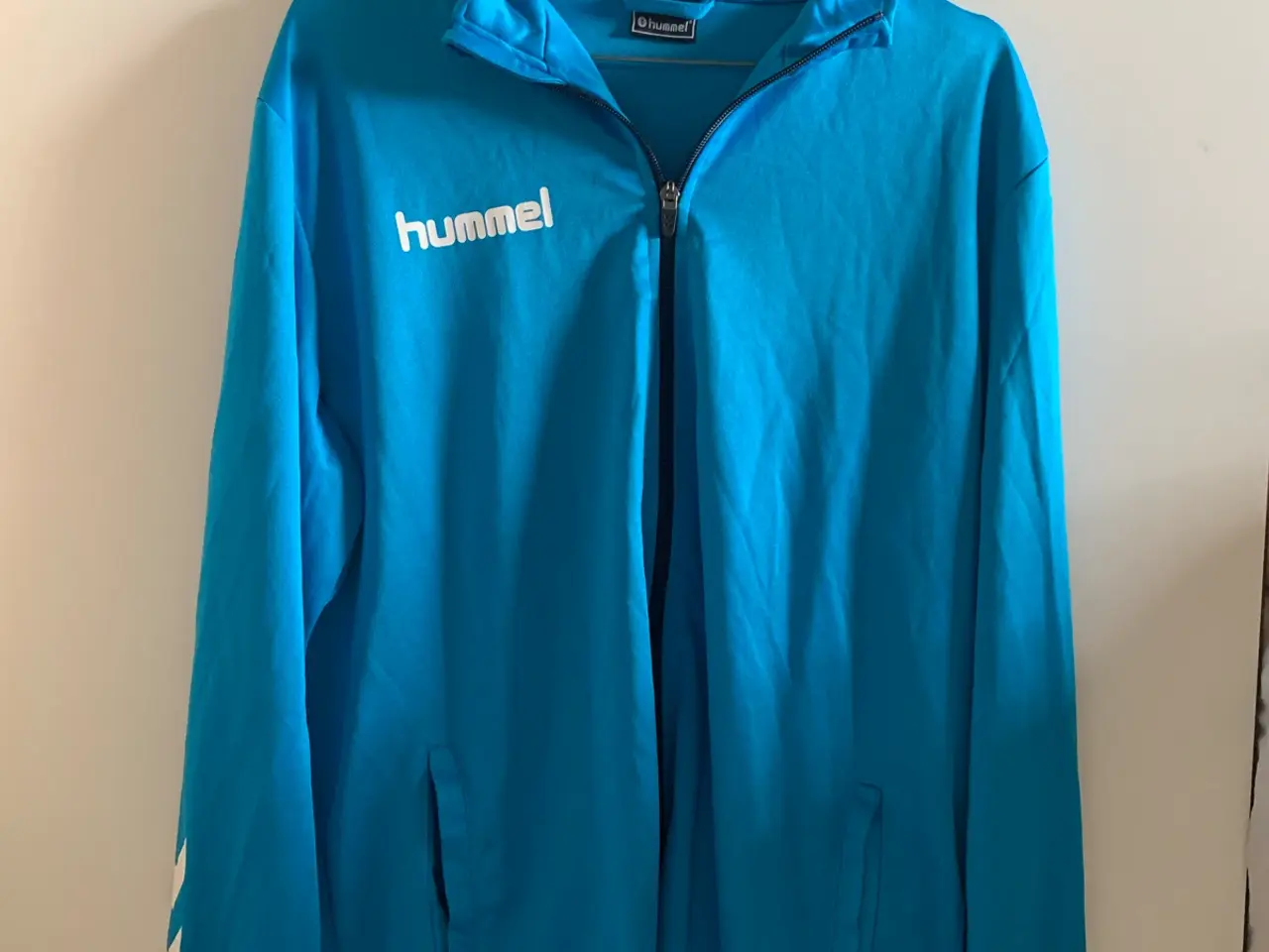 Billede 1 - Hummel træningstrøje