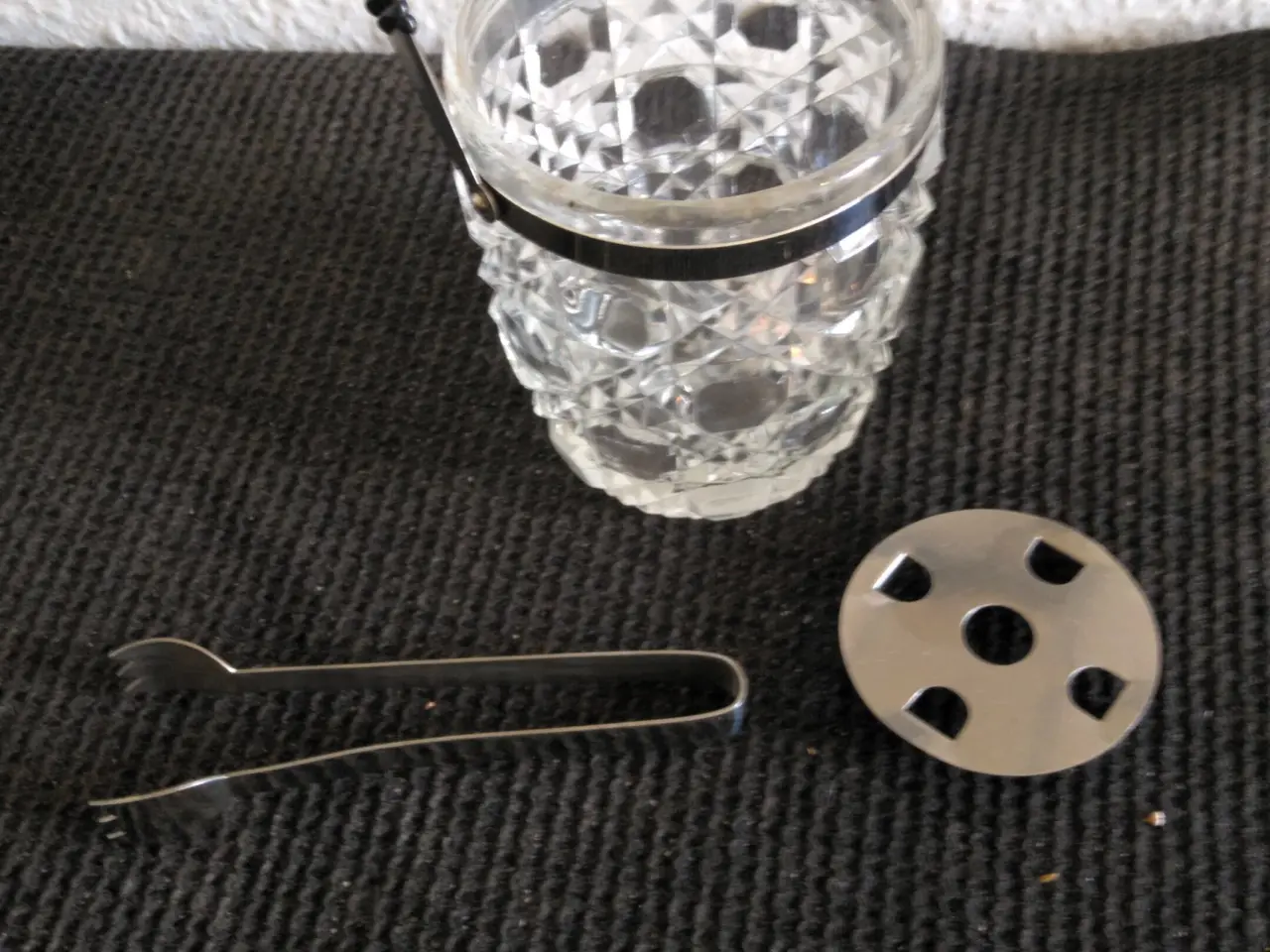 Billede 1 - Isspand I tykt krystal slebet glas.