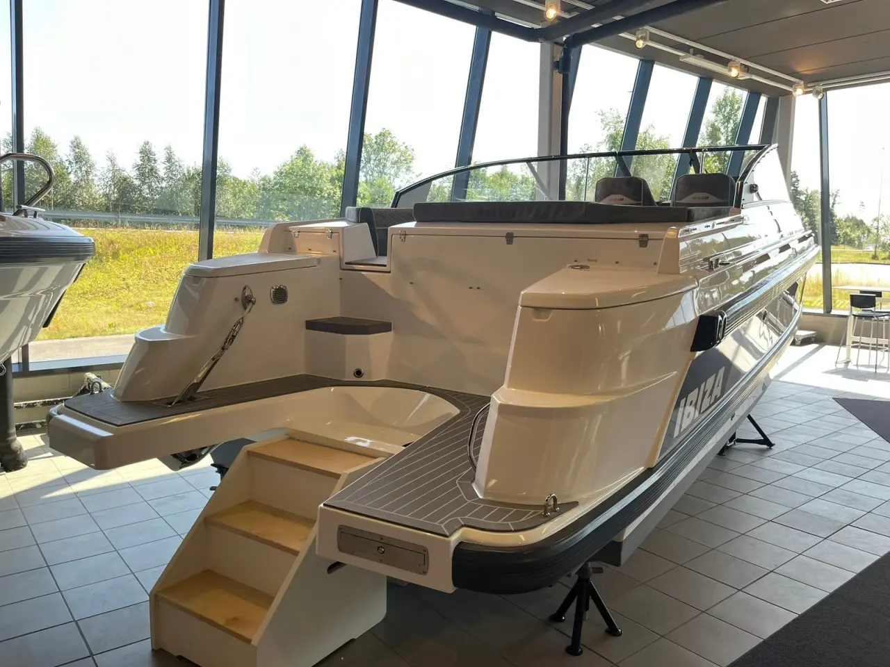 Billede 2 - NY IBIZA 811T MOTORBÅD 300HK