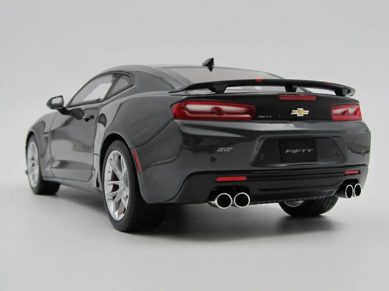 Billede 10 - 2017 Chevrolet Camaro SS Fifty Anniversary - 1:18 