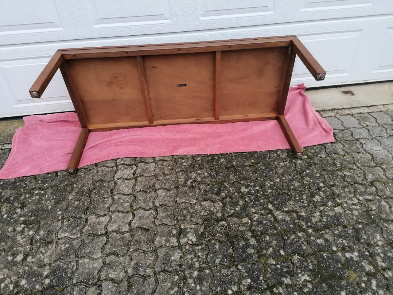 Billede 5 - Palisander med Marmor Bordplade i Midten 