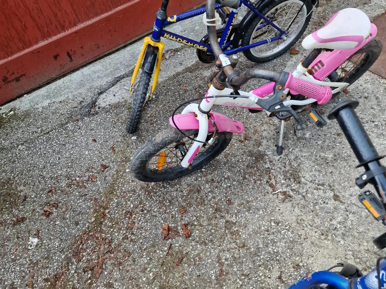 Billede 2 - Børnecykler forskellige 