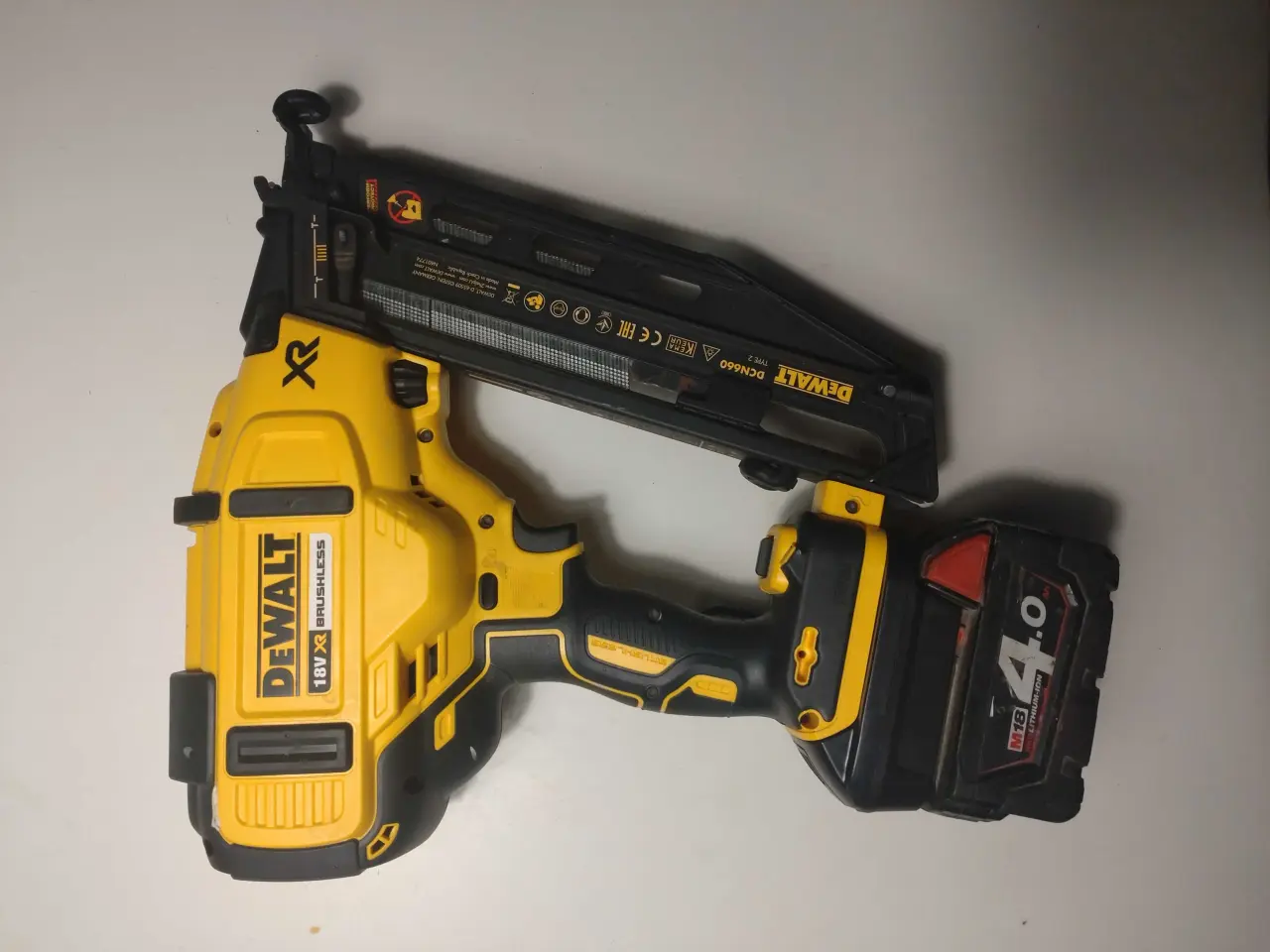 Billede 1 - Dewalt >>> Milwaukee