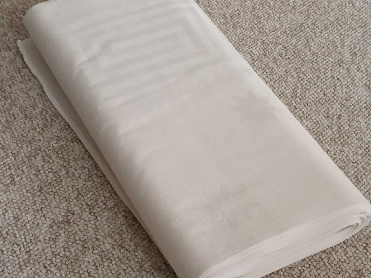 Billede 1 - Lang hvid dug 290x150cm