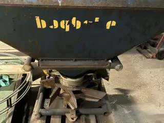 Bøgeballe b700