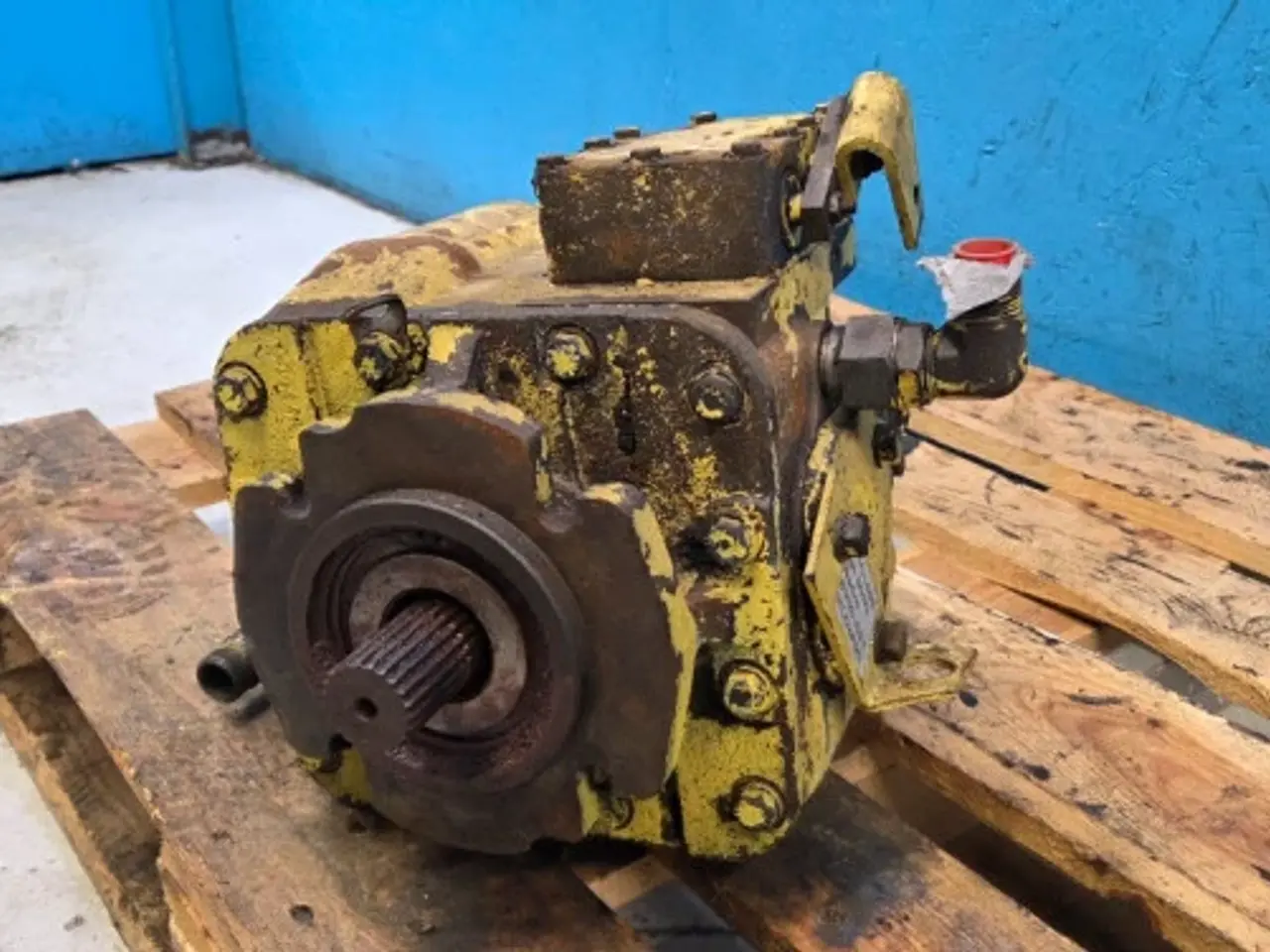 Billede 9 - New Holland 8080 Hydrostatpumpe 80391591