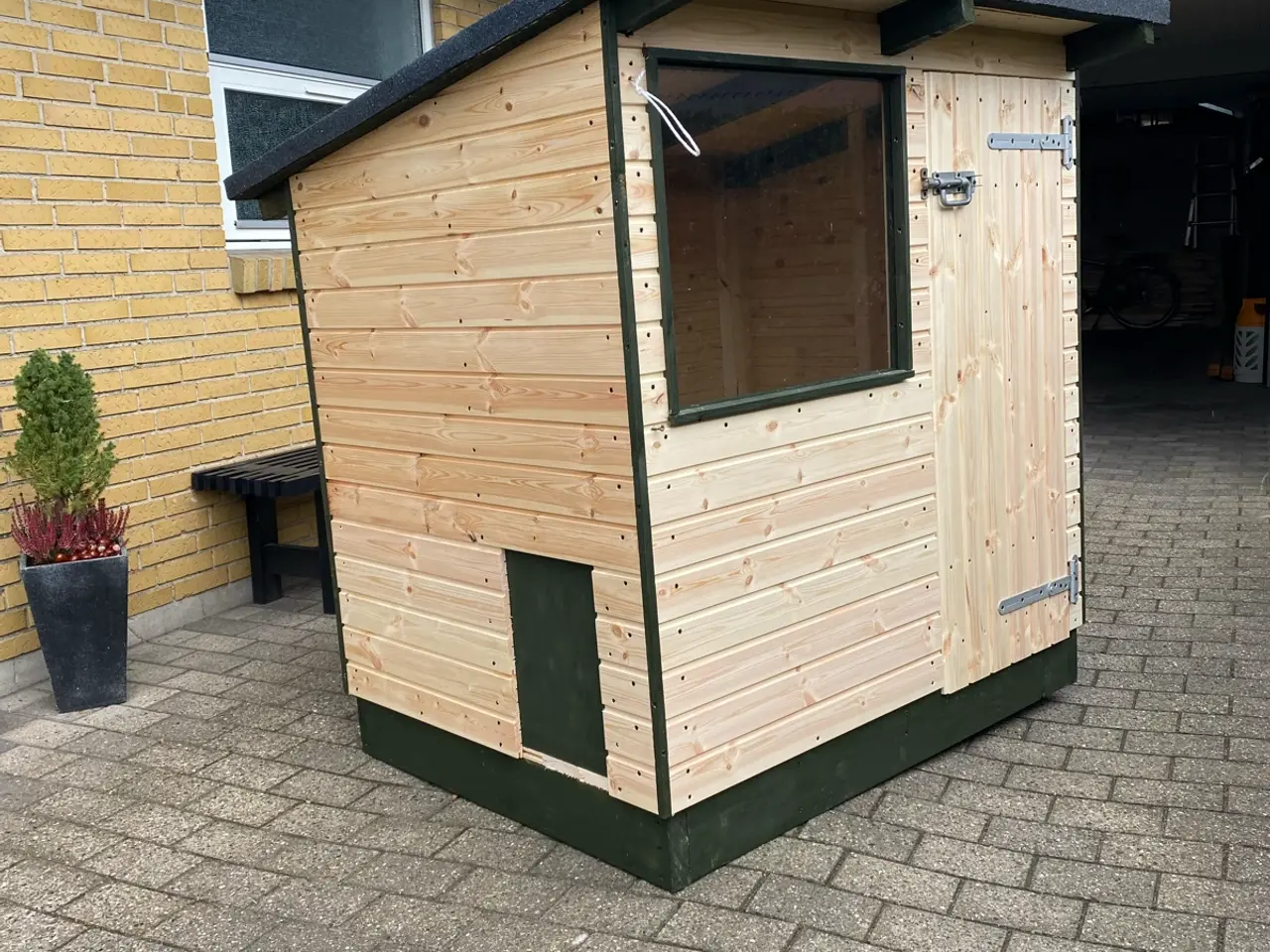 Billede 1 - Nyt Hønsehus
