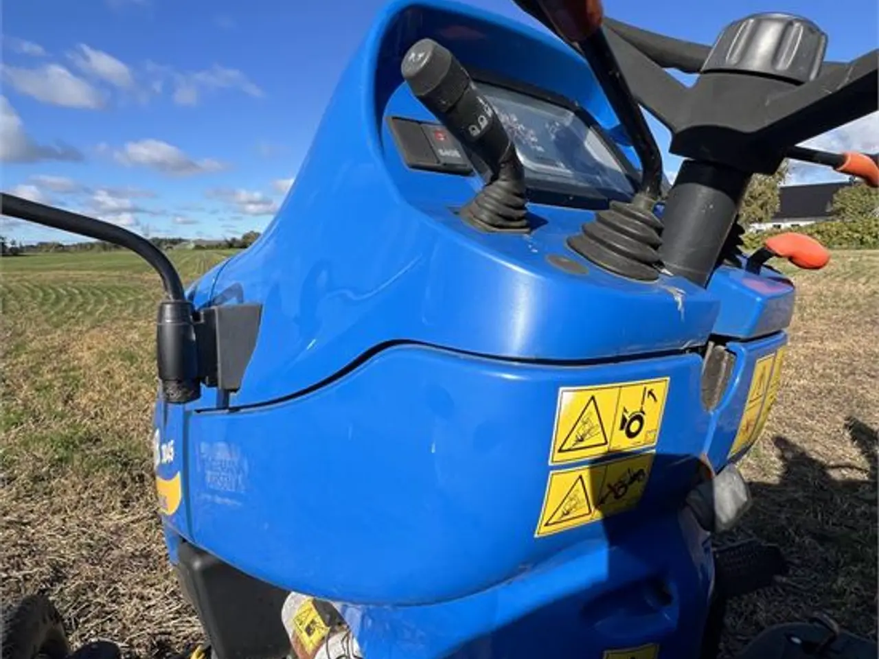 Billede 16 - New Holland Boomer 3045 - Video