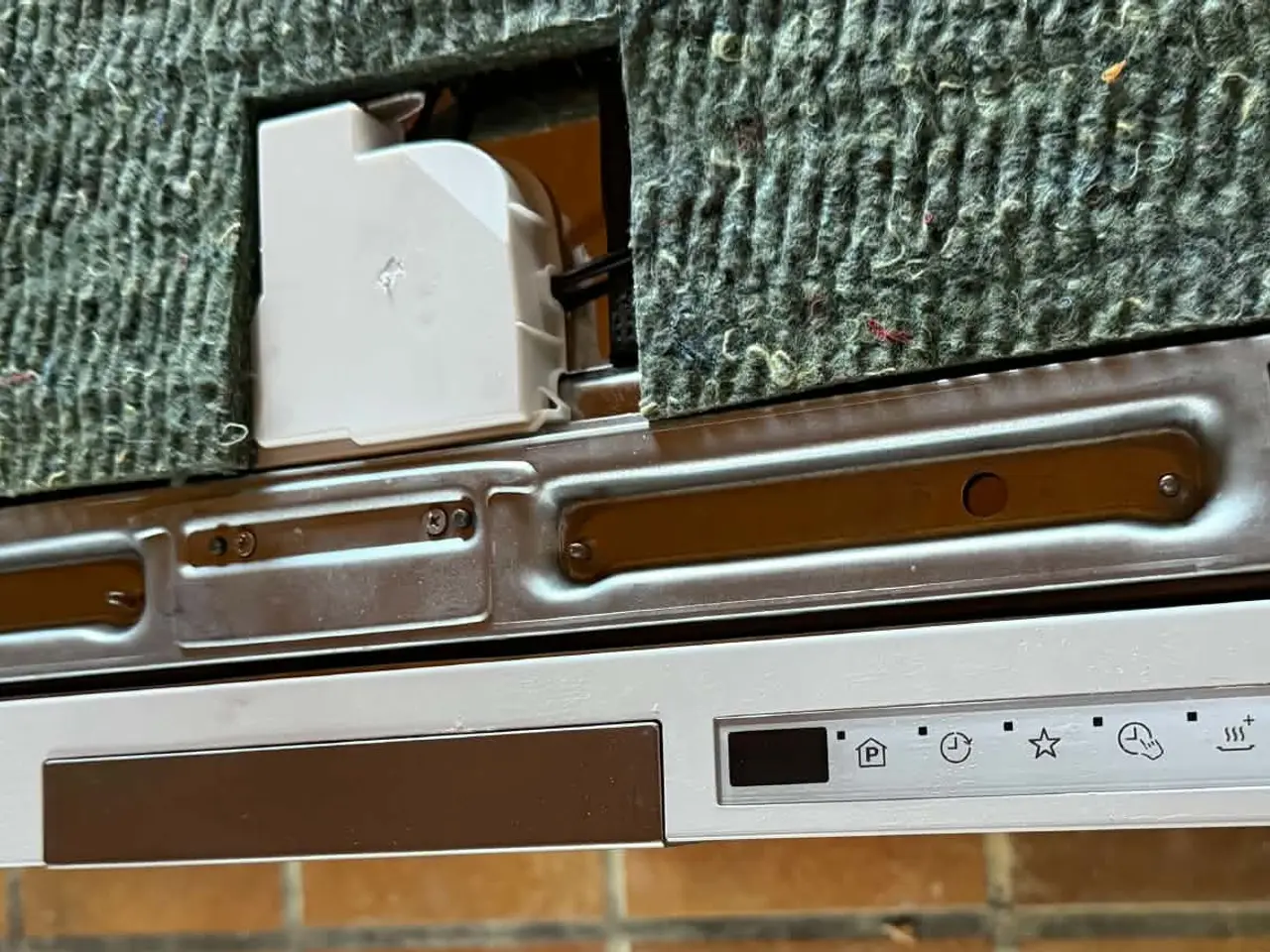 Billede 5 - Velholdt Electrolux Serie 700 opvaskemaskine, 2022