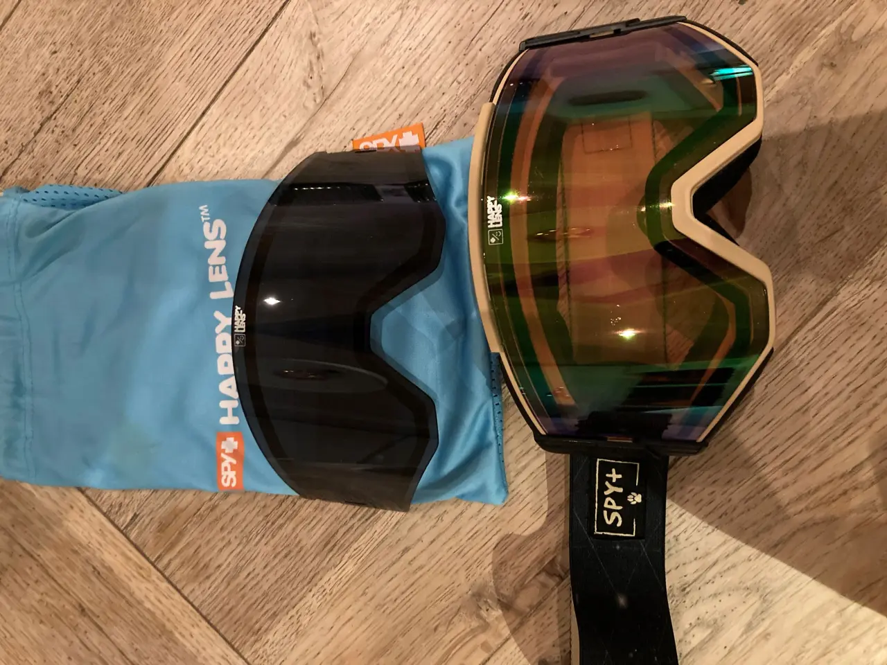 Billede 2 - Ski-googles sælges.